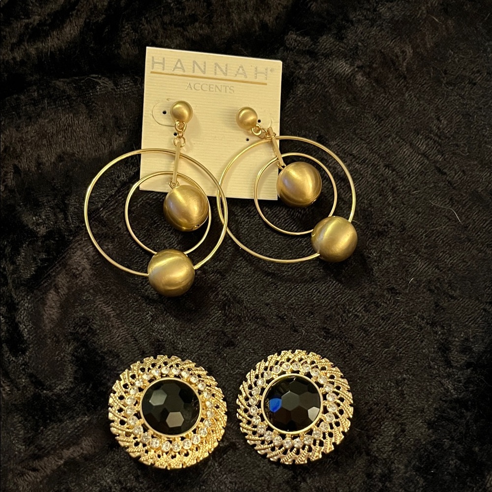 2 pairs of Gold and Black Earrings